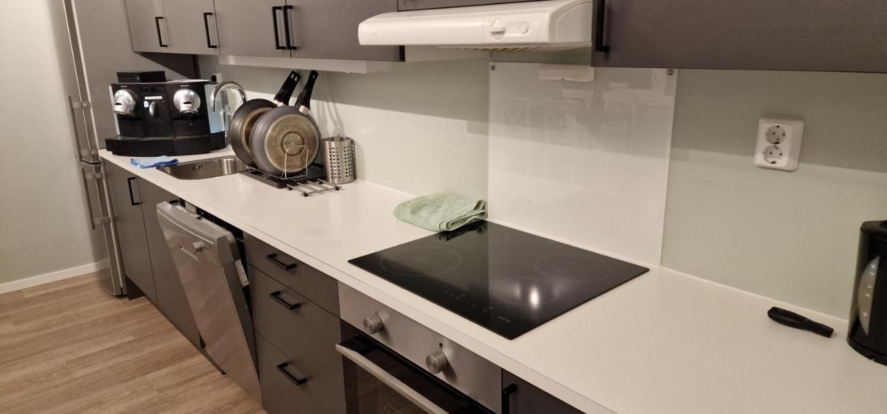 Lovely 3-bedroom In The Heart Of Apartment